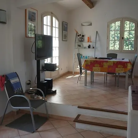 Provencale Au Calme Avec Climatisation Villa *